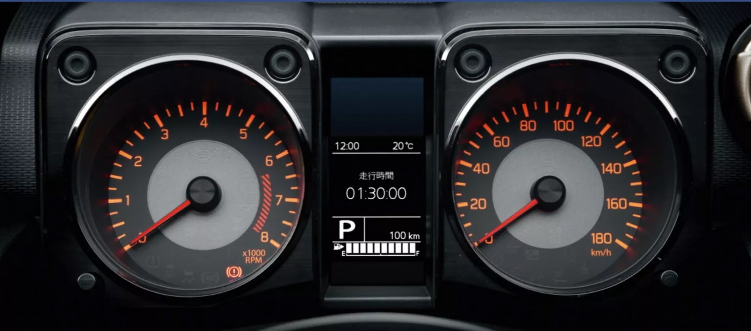 Suzuki Jimny bản 5 cửa ra mắt: Cabin rộng hơn, ghế êm hơn bản 3 cửa đang bán ở Việt Nam, phụ kiện mới lấy cảm hứng từ Toyota Prado- Ảnh 24.