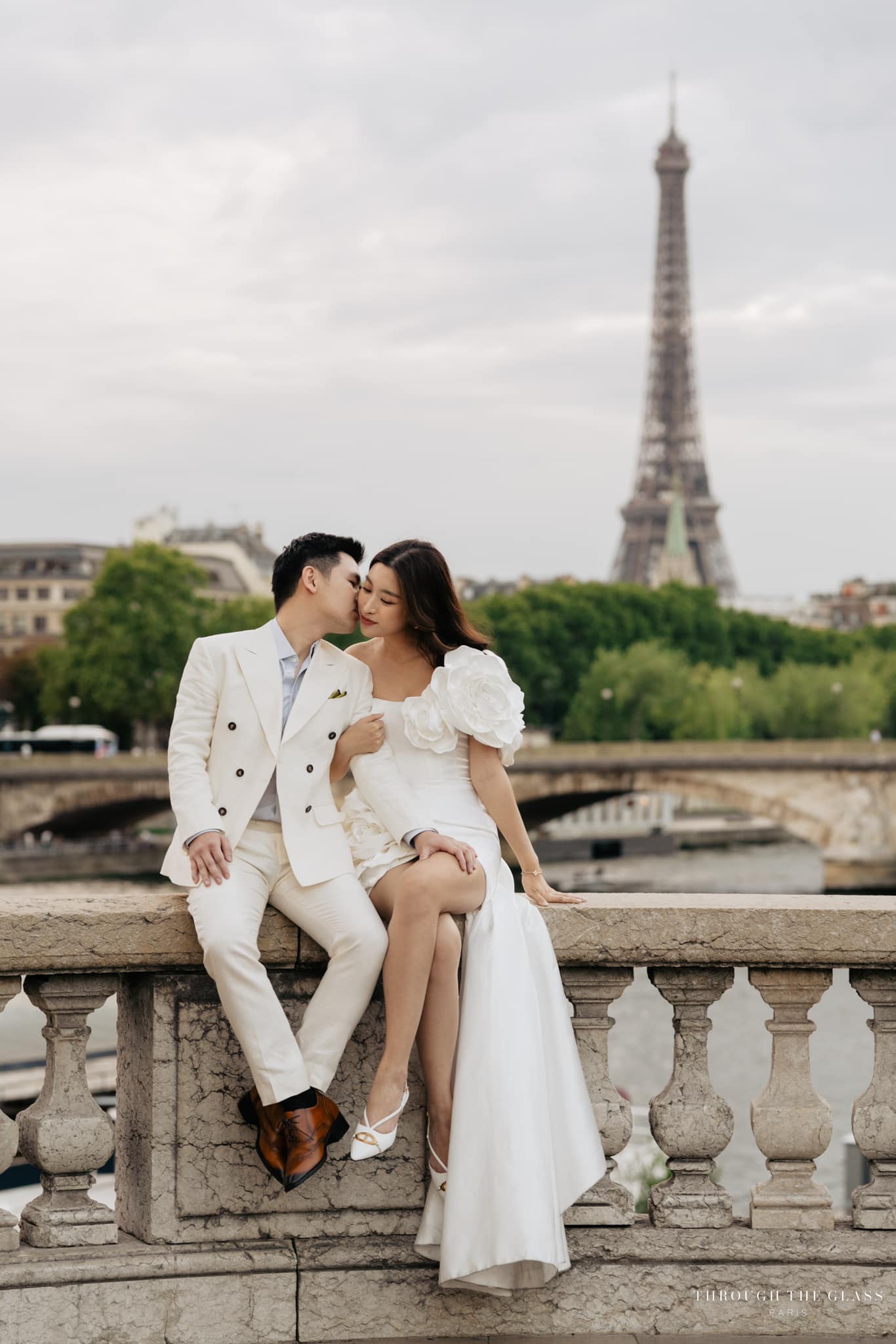 Hai lần gặp cảnh hoa hậu Đỗ Mỹ Linh ăn mặc giản dị, đầu t&oacute;c xuề x&ograve;a sau khi cưới chủ tịch CLB H&agrave; Nội- Ảnh 3.