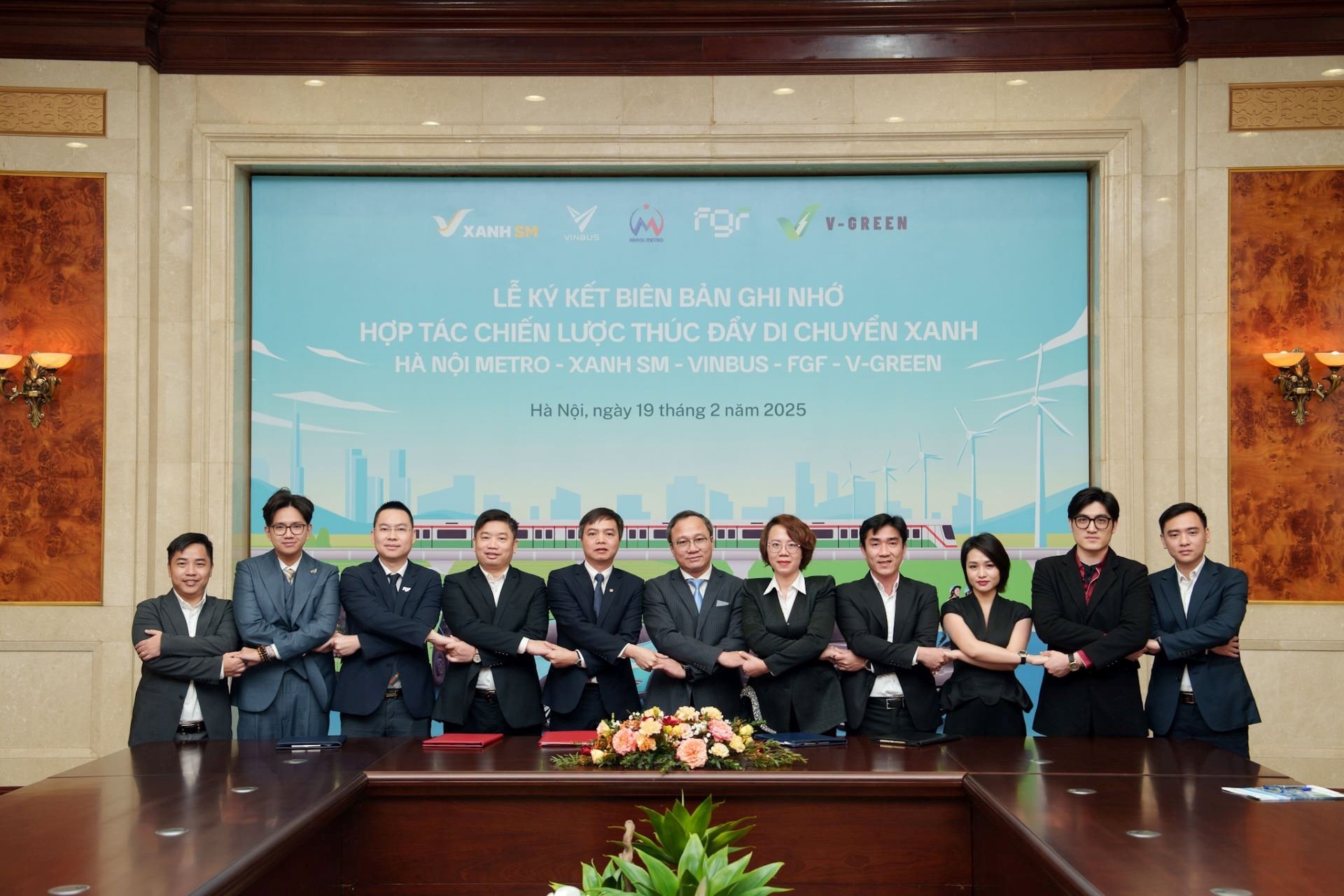 4 công ty của tỷ phú Phạm Nhật Vượng bắt tay với Hà Nội Metro, tạo ra một mạng lưới đầu tiên có ở Việt Nam - Ảnh 2.