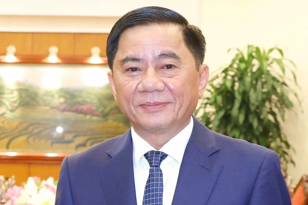 BỘ CHÍNH TRỊ YÊU CẦU NGHIÊN CỨU BỎ CẤP HUYỆN, SÁP NHẬP MỘT SỐ ĐƠN VỊ HÀNH CHÍNH CẤP TỈNH- Ảnh 1. BỘ CHÍNH TRỊ YÊU CẦU NGHIÊN CỨU BỎ CẤP HUYỆN, SÁP NHẬP MỘT SỐ ĐƠN VỊ HÀNH CHÍNH CẤP TỈNH- Ảnh 1.
