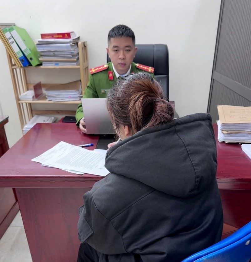 Cảnh b&aacute;o lừa đảo trực tuyến: Phụ nữ Quảng Ninh mất 600 triệu đồng - Ảnh 1.