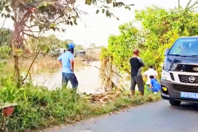 Truy tìm hung thủ giết người , cướp tài sản ở An Giang - Ảnh 1.