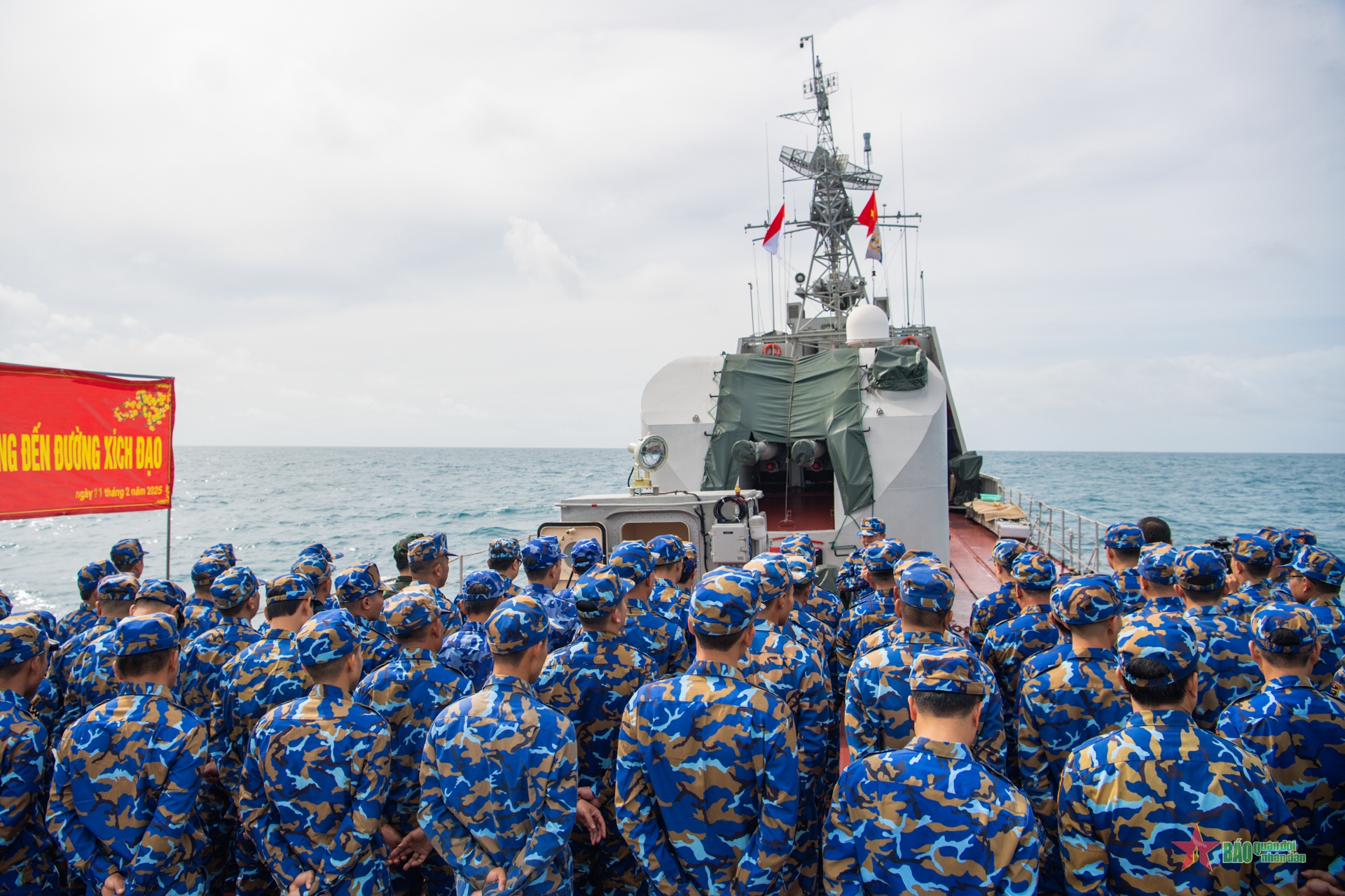 Chiến hạm Việt Nam sánh vai cùng tàu chiến 16 nước: Màn lột xác "Made by Vietnam" khiến báo Nga kinh ngạc - Ảnh 3.