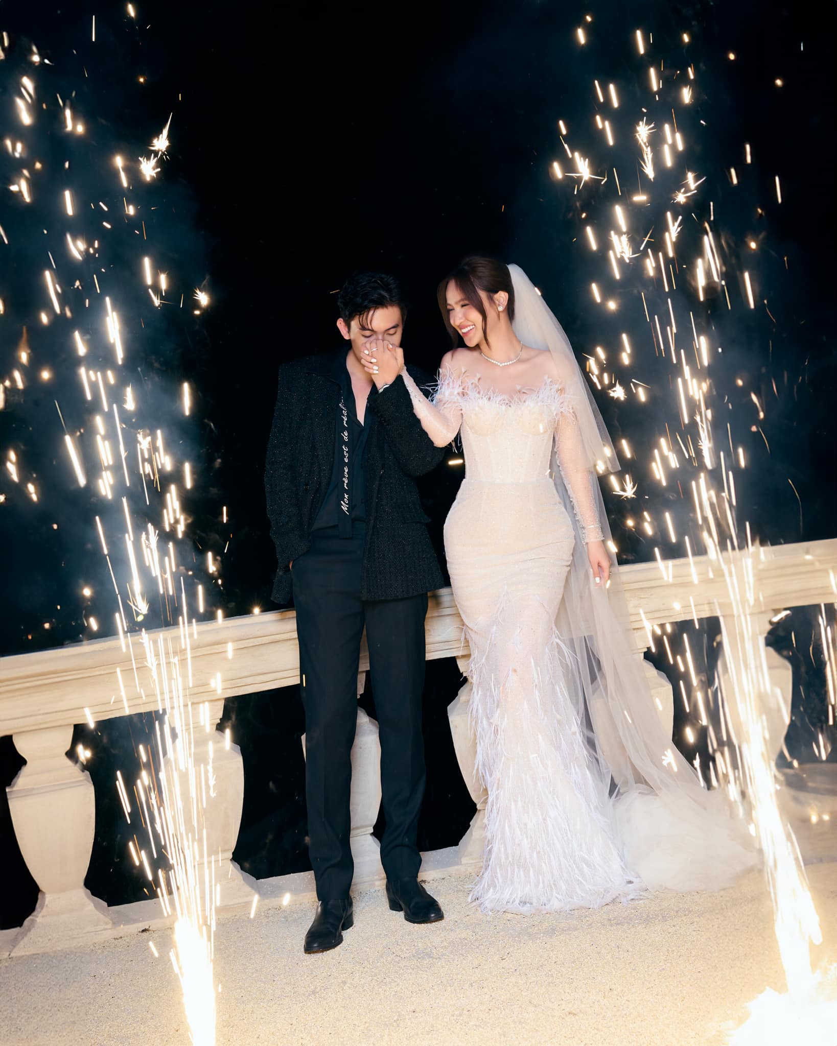 Hé lộ tên khai sinh của thiếu gia “ngậm thìa vàng”, dâu hào môn vừa sinh xong đã gây sốt vì nhan sắc- Ảnh 4. Hé lộ tên khai sinh của thiếu gia “ngậm thìa vàng”, dâu hào môn vừa sinh xong đã gây sốt vì nhan sắc- Ảnh 4.