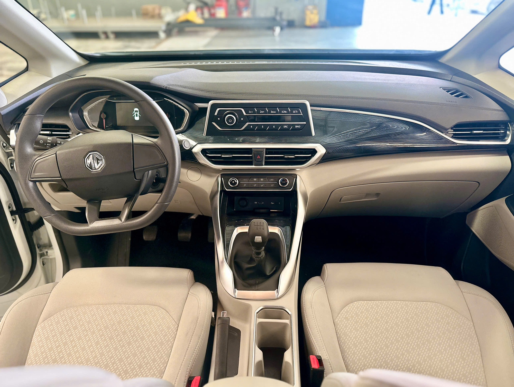 Lộ thông số 3 phiên bản MG G50: Dài hơn cả Innova Cross, máy xăng 1.5L mạnh 169 mã lực, bản thấp dùng số sàn và đài radio, bản cao hơn có chi tiết như xe Mercedes-Benz- Ảnh 5. Lộ thông số 3 phiên bản MG G50: Dài hơn cả Innova Cross, máy xăng 1.5L mạnh 169 mã lực, bản thấp dùng số sàn và đài radio, bản cao hơn có chi tiết như xe Mercedes-Benz- Ảnh 5.