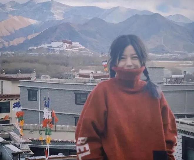 Nhan sắc g&acirc;y sốc của Triệu Vy - Ảnh 1.