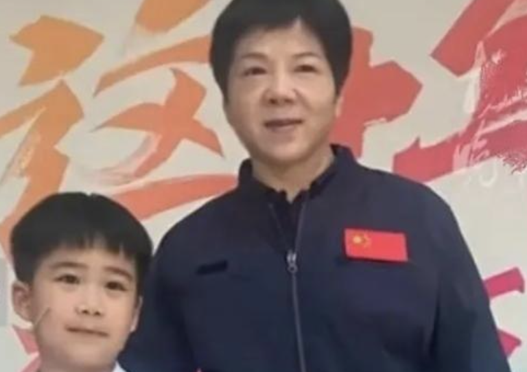Kỳ tích của thần đồng Nghiêm Hồng Sâm: Từ sửa lỗi cung Thiên văn đến chế tạo tên lửa - Ảnh 4. Kỳ tích của thần đồng Nghiêm Hồng Sâm: Từ sửa lỗi cung Thiên văn đến chế tạo tên lửa - Ảnh 4.