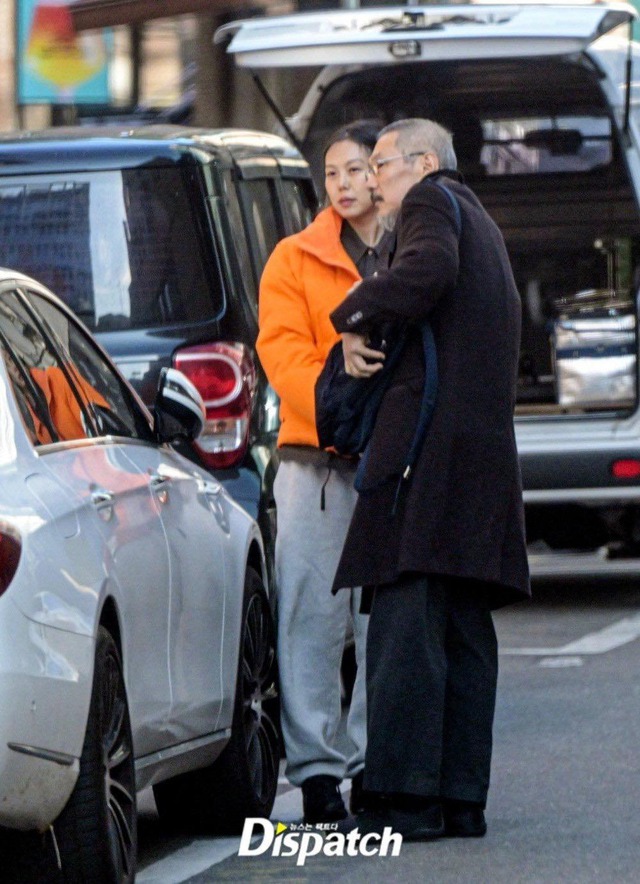 Khệ nệ bụng bầu bay hàng ngàn cây số, "tiểu tam đáng ghét nhất Kbiz" bị người tình U70 đối xử phũ phàng? - Ảnh 4. Khệ nệ bụng bầu bay hàng ngàn cây số, "tiểu tam đáng ghét nhất Kbiz" bị người tình U70 đối xử phũ phàng? - Ảnh 4.