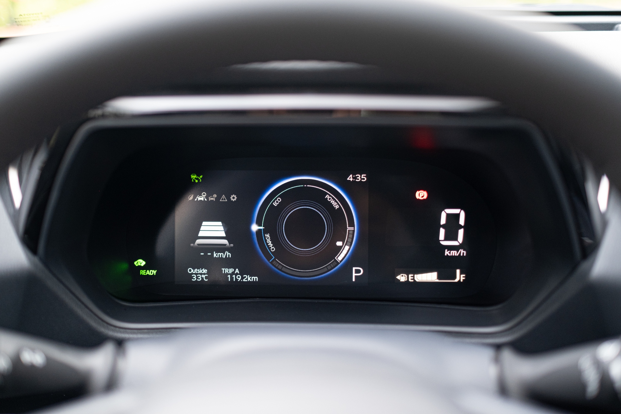 Yaris Cross dần trở thành xe Toyota bán chạy nhất tại Việt Nam như thế nào?- Ảnh 5. Yaris Cross dần trở thành xe Toyota bán chạy nhất tại Việt Nam như thế nào?- Ảnh 5.