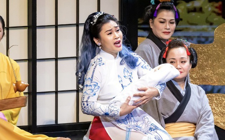 Chuyện t&igrave;nh "C&ocirc;ng nữ Anio" c&ocirc;ng diễn ở Đ&agrave; Nẵng, kh&aacute;n giả x&uacute;c động - Ảnh 1.