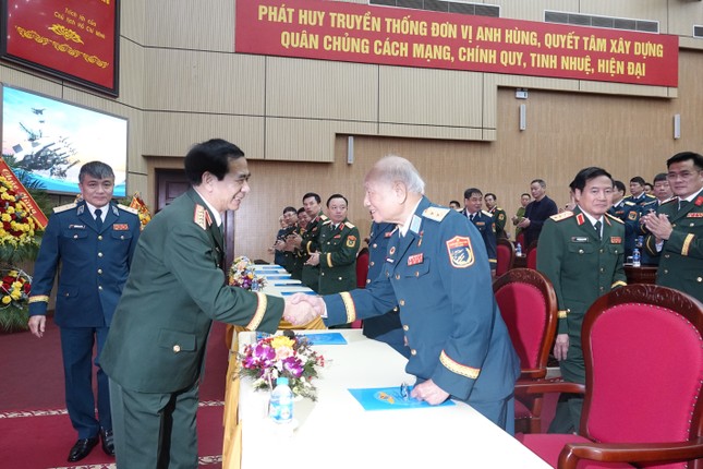 Đại tướng Phan Văn Giang nhấn mạnh tinh thần Không quân Việt Nam - Ảnh 5.