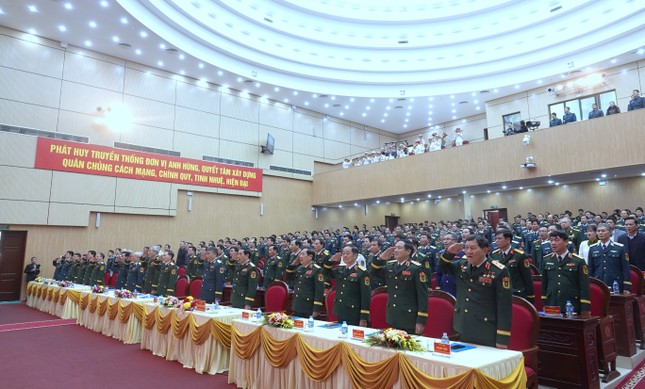 Đại tướng Phan Văn Giang nhấn mạnh tinh thần Không quân Việt Nam - Ảnh 4.