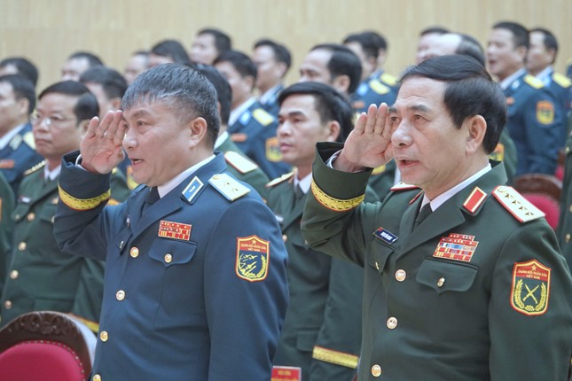 Đại tướng Phan Văn Giang nhấn mạnh tinh thần Không quân Việt Nam - Ảnh 1.