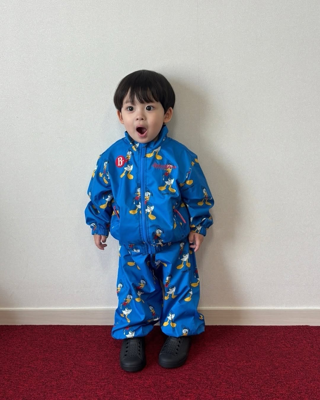 Danh tính em bé 2 tuổi hot nhất lúc này, khuấy đảo MXH vì quá đáng yêu, các mẹ thi nhau vào "xin vía" - Ảnh 8. Danh tính em bé 2 tuổi hot nhất lúc này, khuấy đảo MXH vì quá đáng yêu, các mẹ thi nhau vào "xin vía" - Ảnh 8.