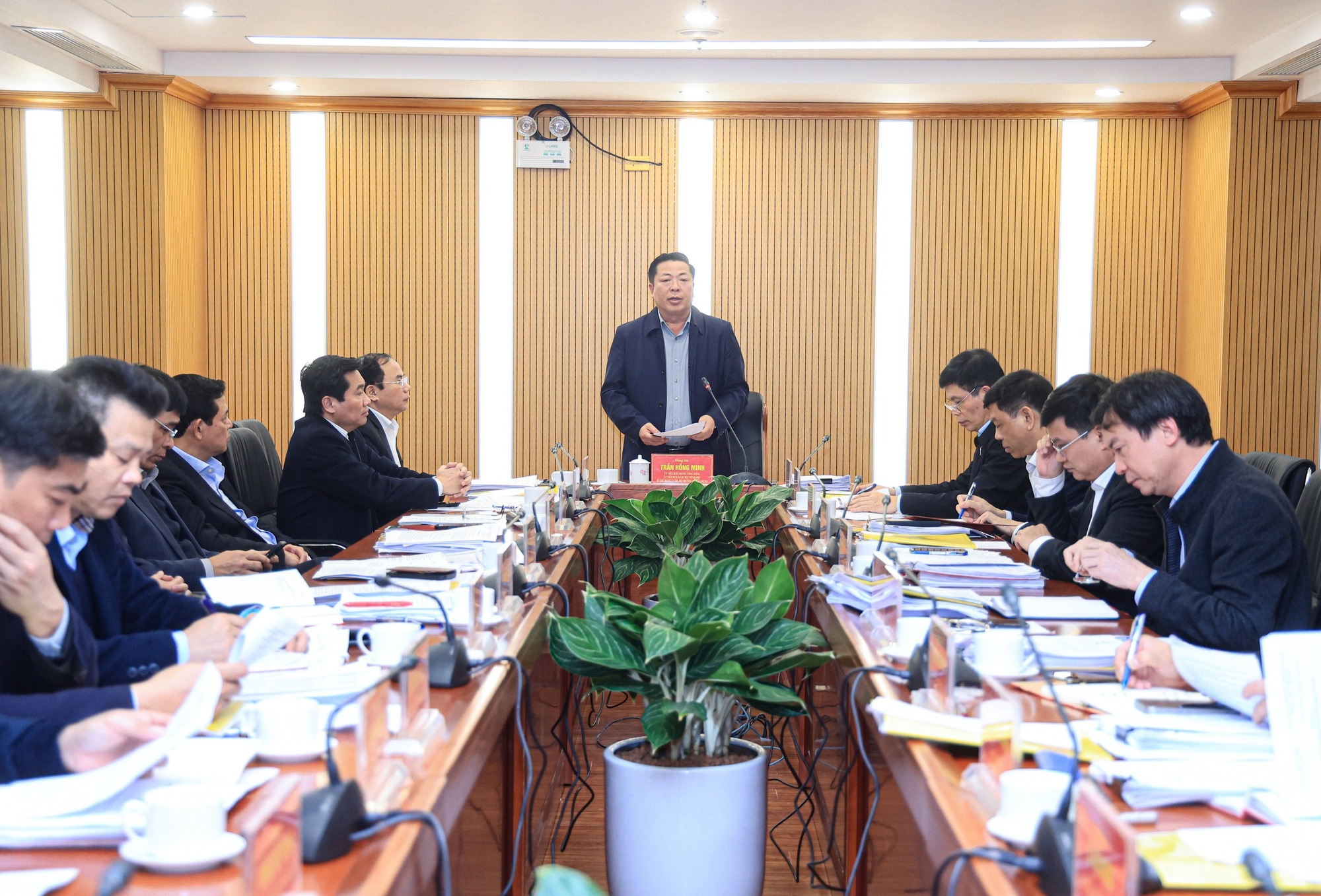 Lãnh đạo mới của đảng ủy Bộ Xây dựng sau hợp nhất - Ảnh 1. Lãnh đạo mới của đảng ủy Bộ Xây dựng sau hợp nhất - Ảnh 1.