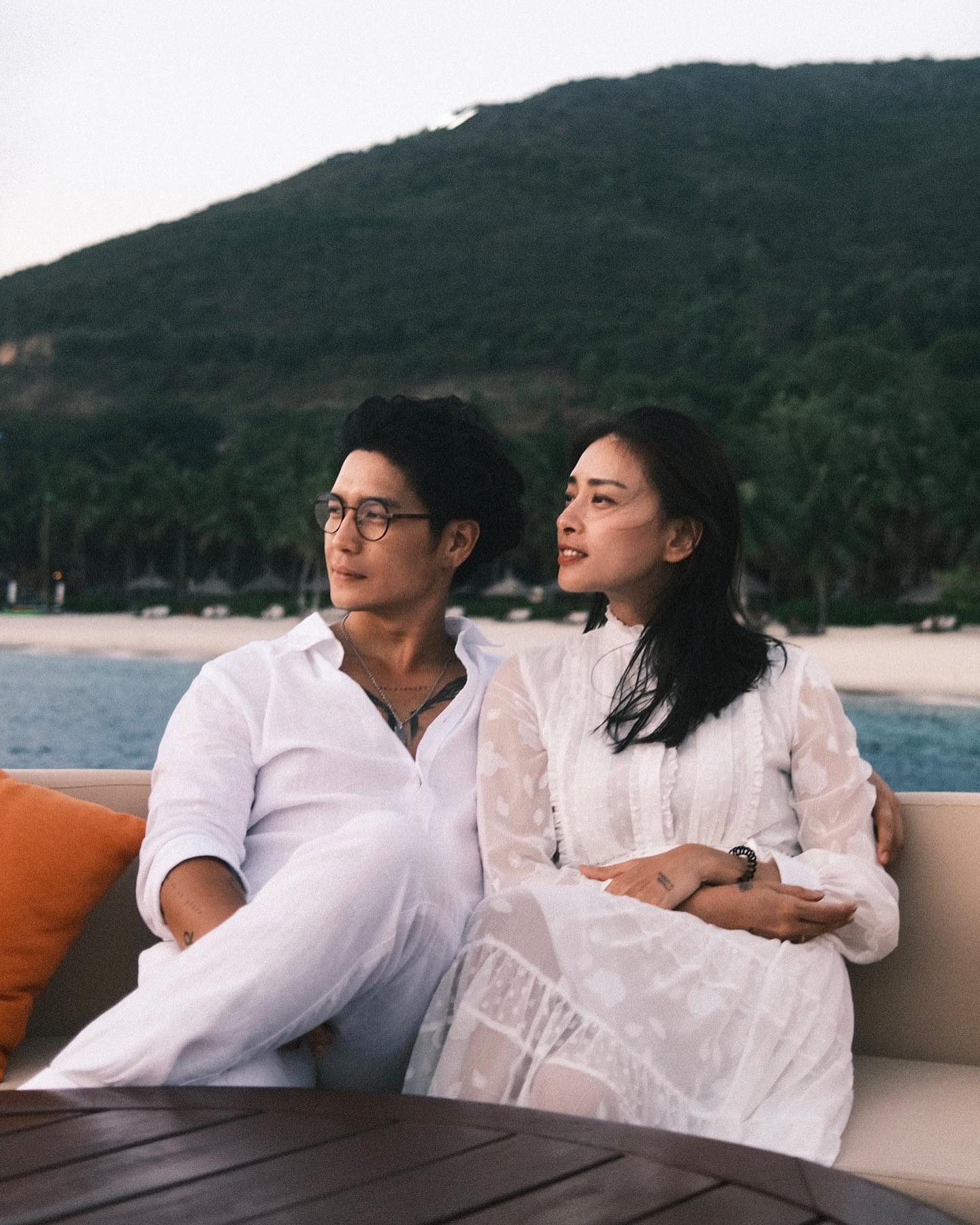 Ng&ocirc; Thanh V&acirc;n sơ hở để lọt khoảnh khắc 2 gi&acirc;y lộ bụng bầu lớn r&otilde;?- Ảnh 11.