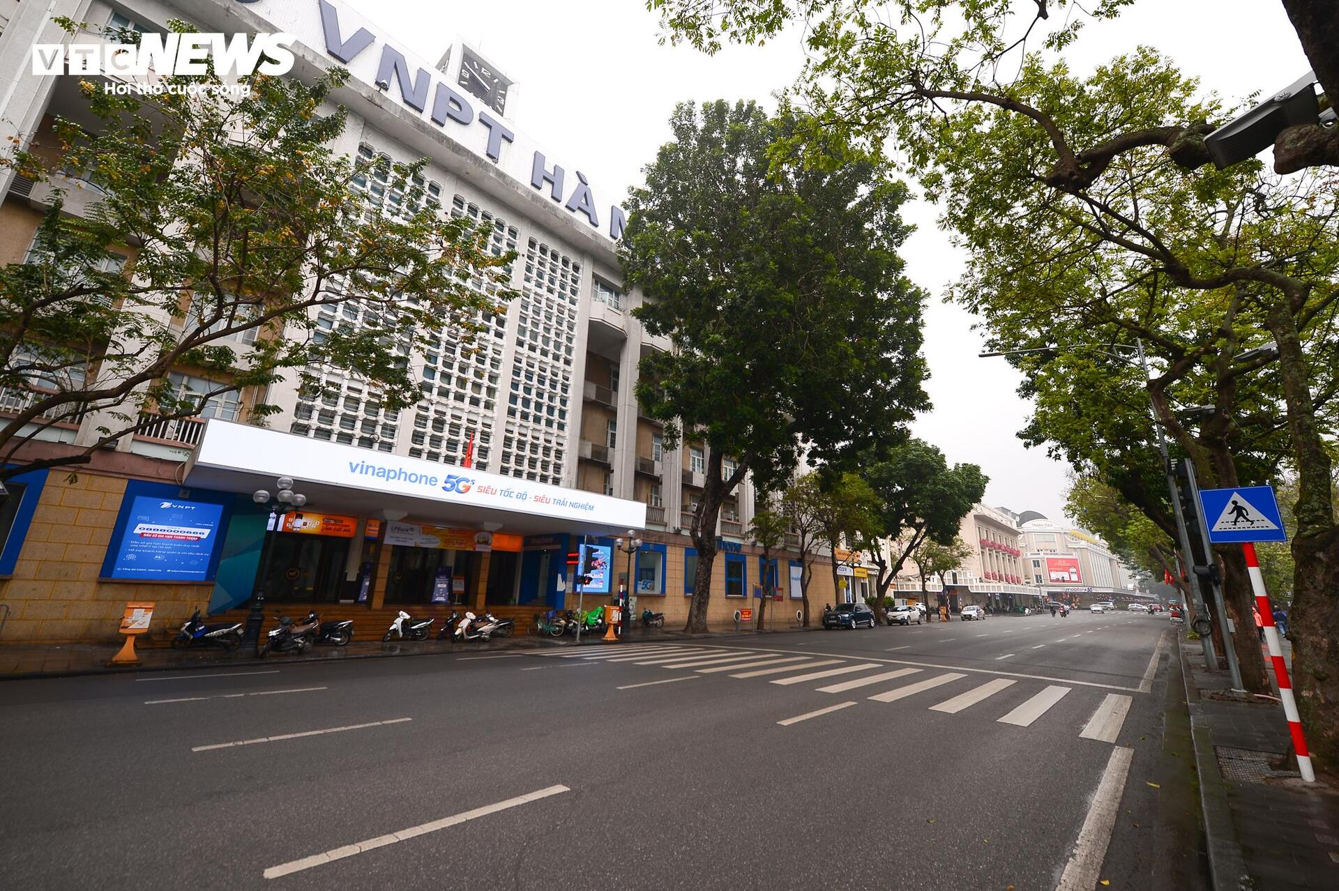 Hà Nội mù sương và ô nhiễm thứ hai thế giới - Ảnh 15.