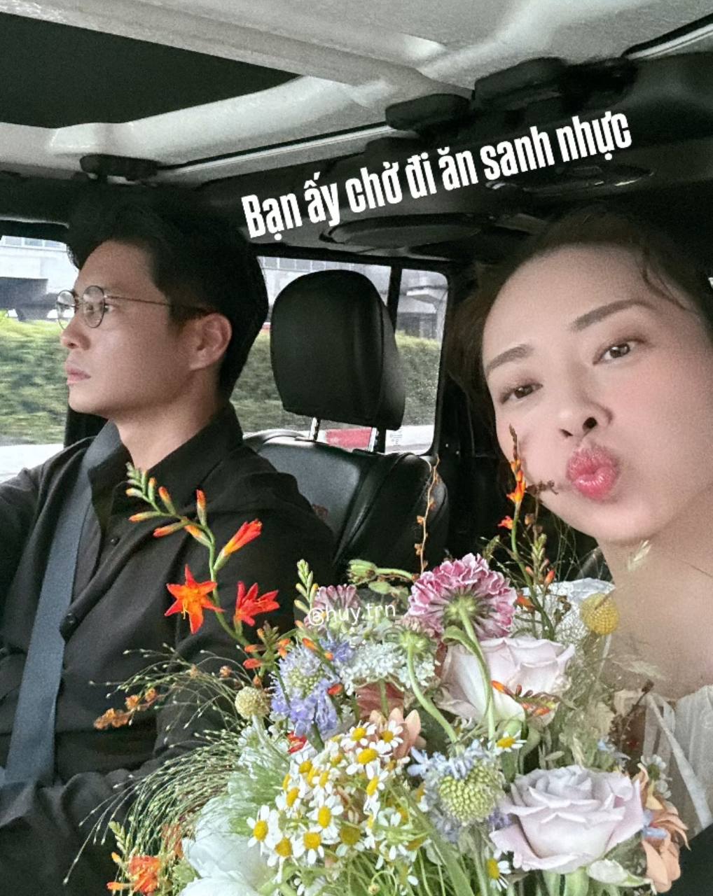 Ng&ocirc; Thanh V&acirc;n sơ hở để lọt khoảnh khắc 2 gi&acirc;y lộ bụng bầu lớn r&otilde;?- Ảnh 3.