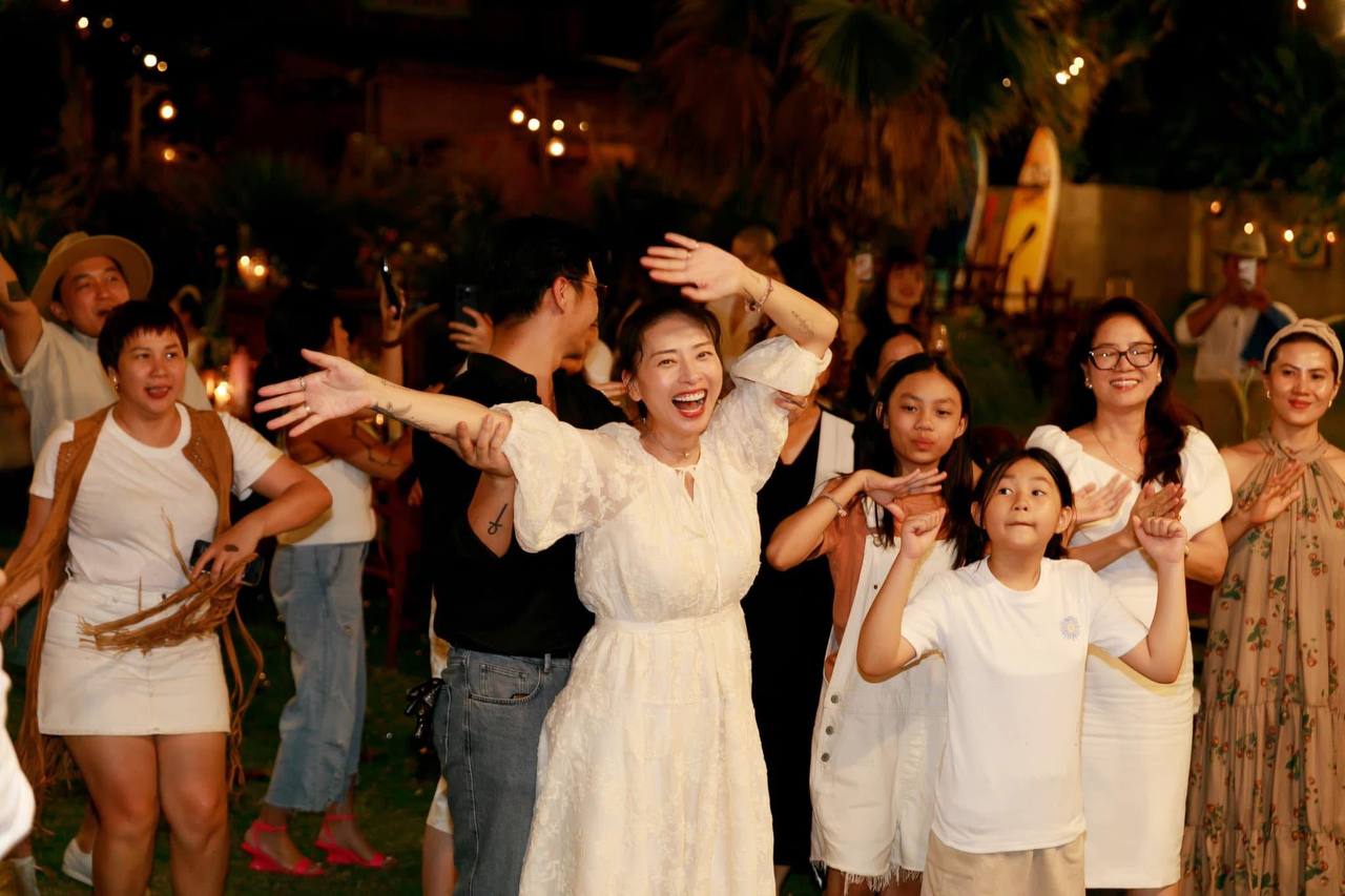 Ng&ocirc; Thanh V&acirc;n sơ hở để lọt khoảnh khắc 2 gi&acirc;y lộ bụng bầu lớn r&otilde;?- Ảnh 7.