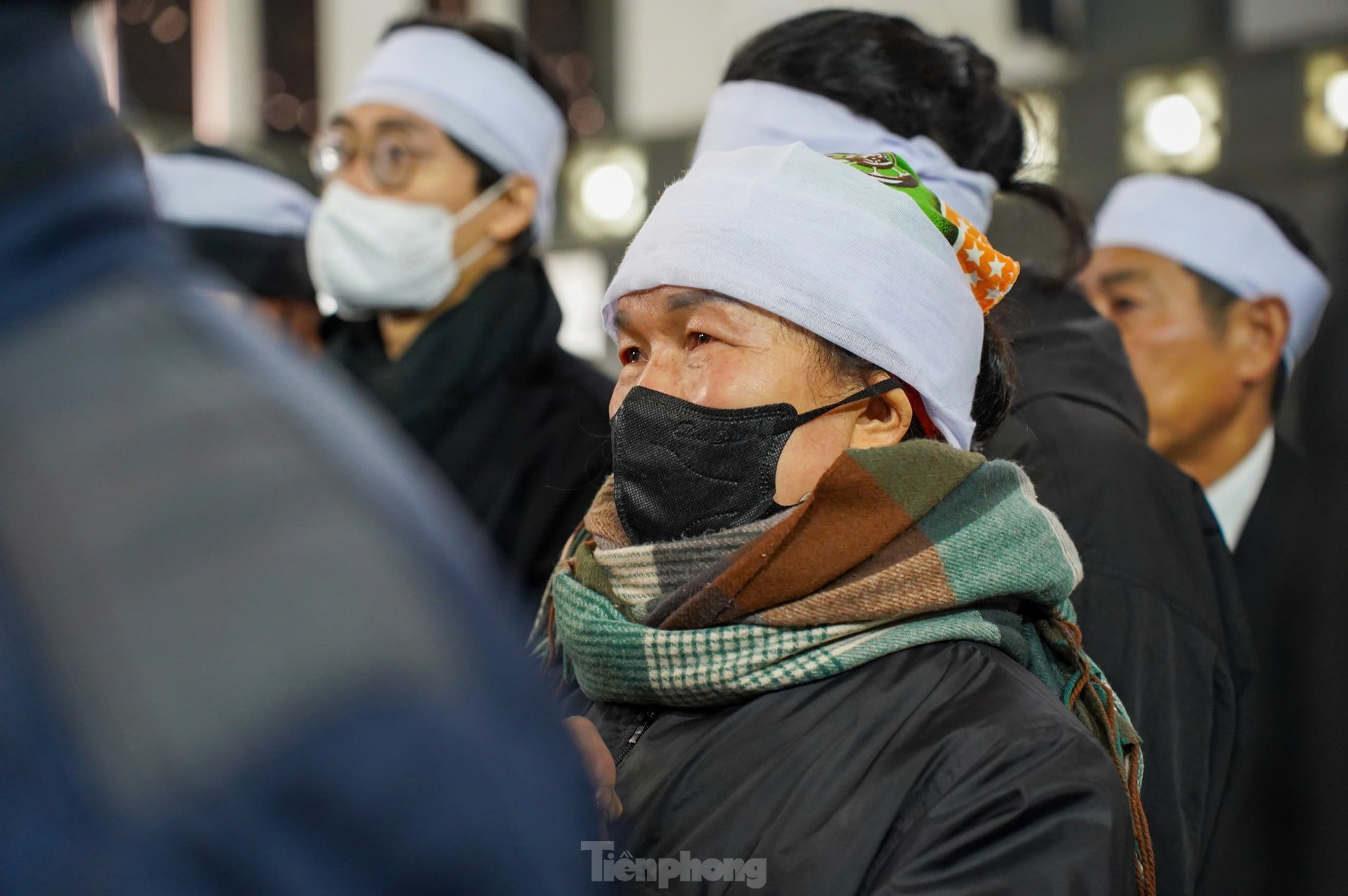 Phút tiễn biệt nhà thơ, nhà báo Dương Xuân Nam - nguyên Tổng Biên tập Báo Tiền Phong - Ảnh 23.