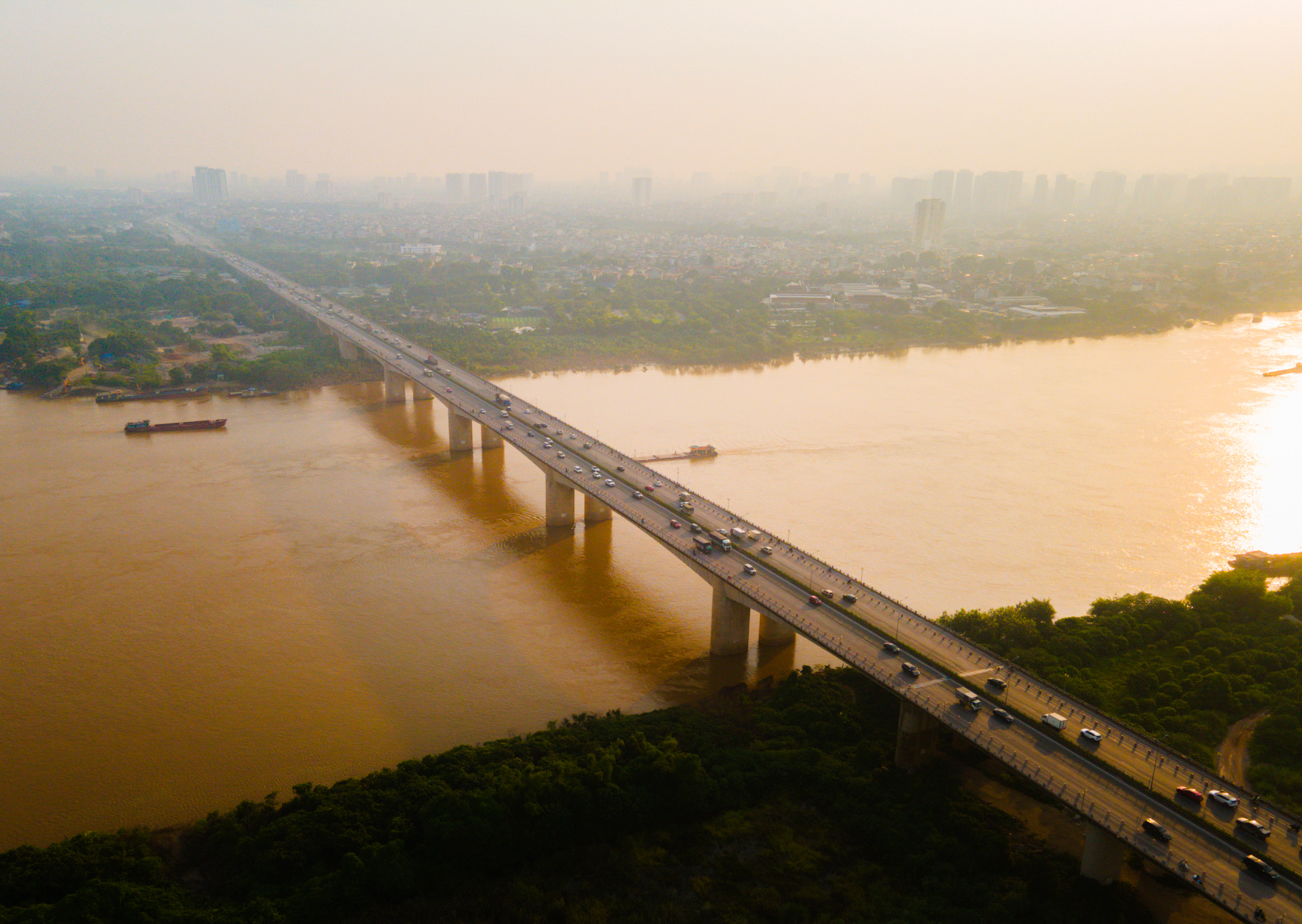 Khu vực cứ hơn 2km sẽ có một cây cầu cầu vượt sông, biến Đông Anh và Long Biên thành trung tâm kinh tế mới - Ảnh 16.