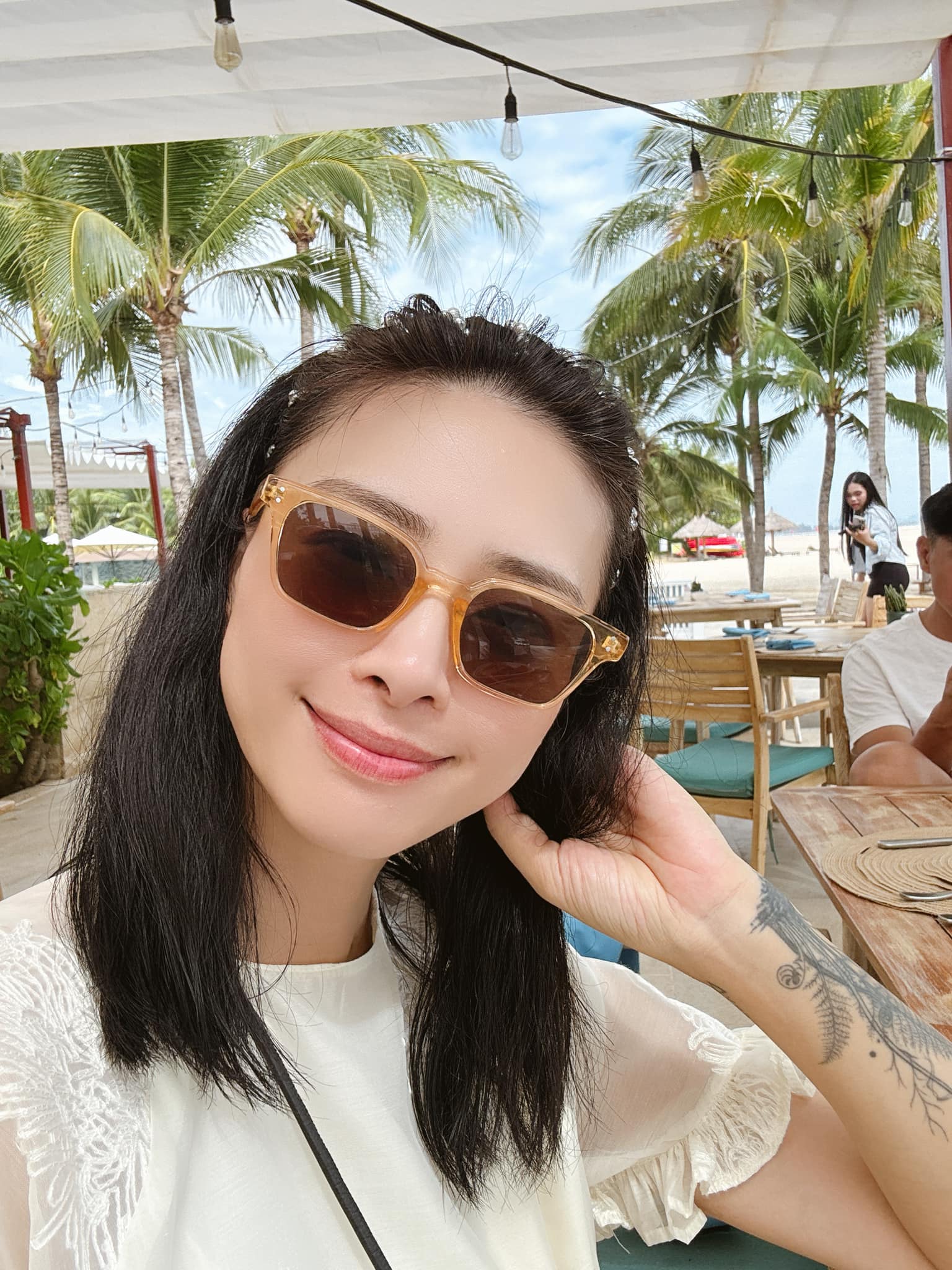 Tình trạng đáng lo của Ngô Thanh Vân giữa nghi vấn mang thai: Bị trúng thực, chồng thức làm 1 việc suốt đêm- Ảnh 12. Tình trạng đáng lo của Ngô Thanh Vân giữa nghi vấn mang thai: Bị trúng thực, chồng thức làm 1 việc suốt đêm- Ảnh 12.