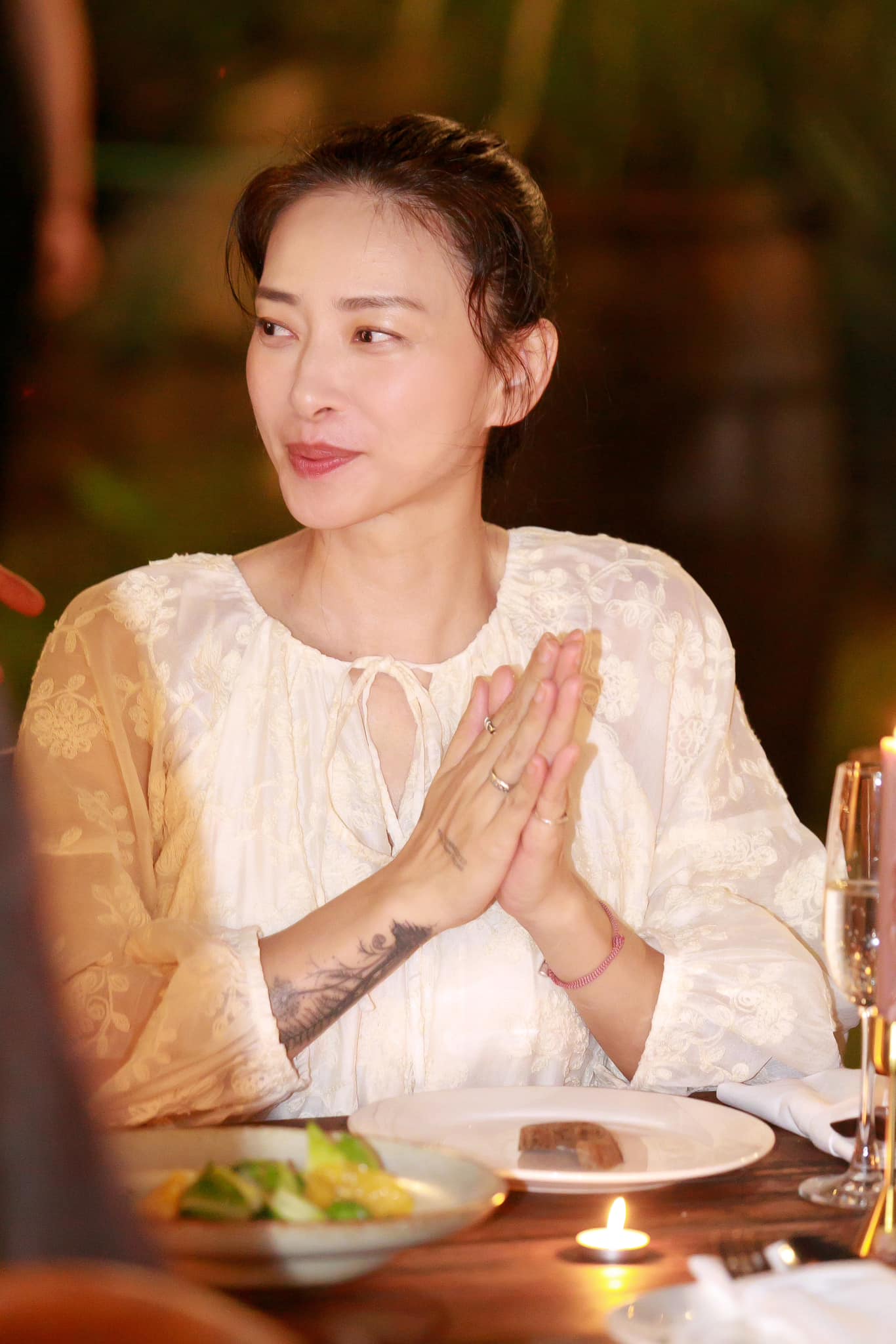 Tình trạng đáng lo của Ngô Thanh Vân giữa nghi vấn mang thai: Bị trúng thực, chồng thức làm 1 việc suốt đêm- Ảnh 6. Tình trạng đáng lo của Ngô Thanh Vân giữa nghi vấn mang thai: Bị trúng thực, chồng thức làm 1 việc suốt đêm- Ảnh 6.