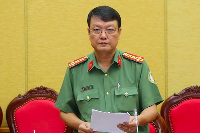 Bộ Công an khuyến cáo đổi thẻ căn cước sau phẫu thuật thẩm mỹ - Ảnh 1.