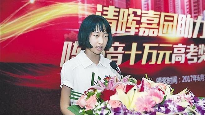 Thi&ecirc;n t&agrave;i nổi tiếng ch&acirc;u &Aacute;: 9 tuổi học cấp ba, 12 tuổi v&agrave;o Đại học, 20 tuổi trở th&agrave;nh Tiến sĩ y khoa xuất sắc- Ảnh 3.