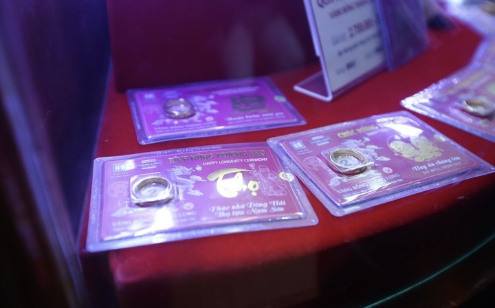 Ng&agrave;y v&iacute;a Thần T&agrave;i sắp đến, n&ecirc;n mua loại v&agrave;ng n&agrave;o?- Ảnh 1.