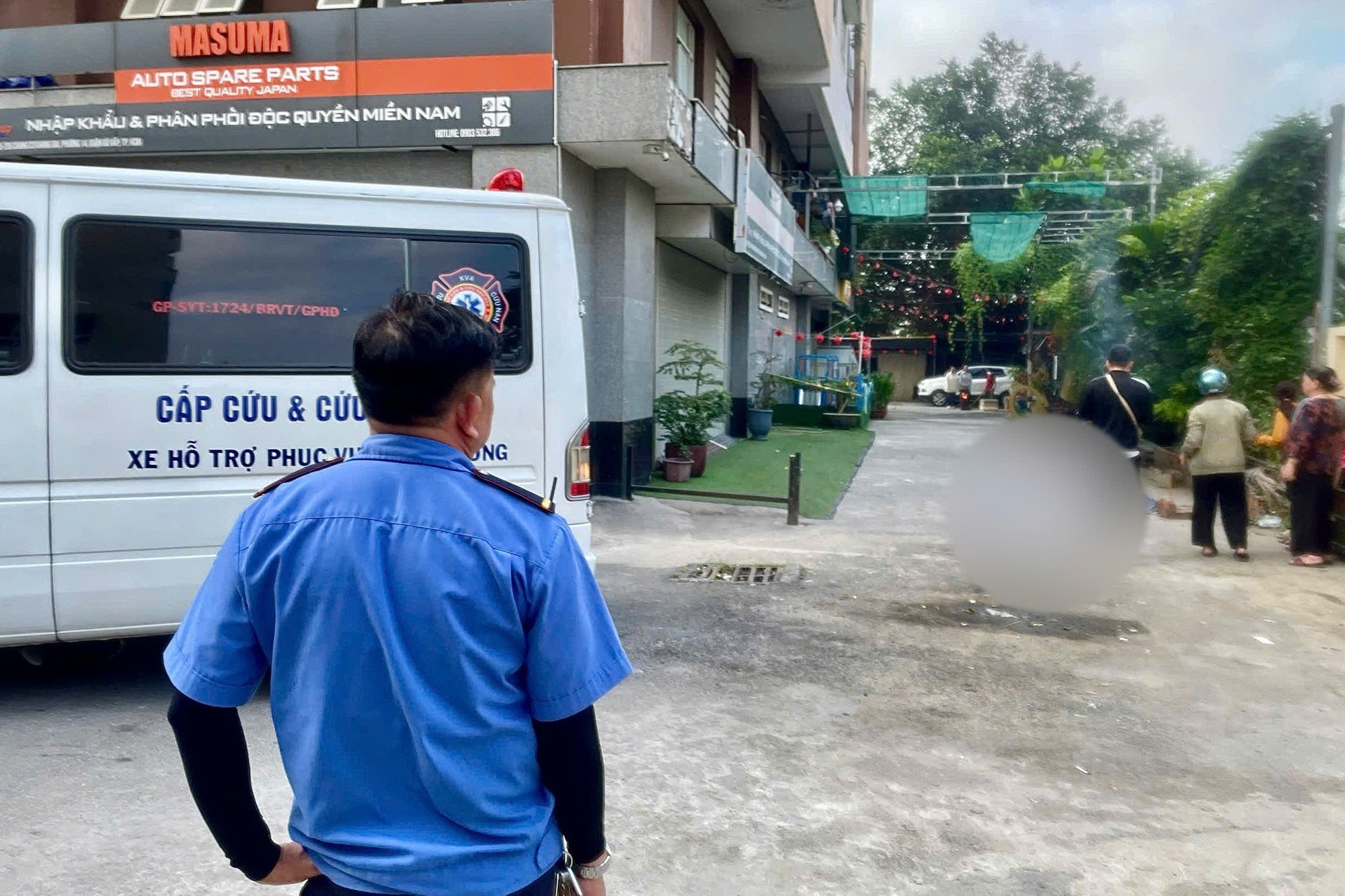 Điều tra vụ nữ cư dân tử vong tại chung cư Khang Gia - Ảnh 1.