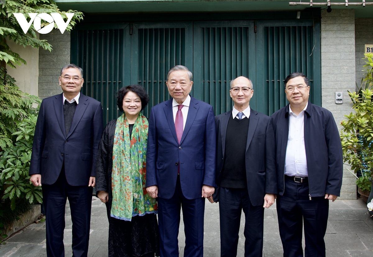 Tổng Bí thư Tô Lâm tưởng nhớ cố Thủ tướng Phạm Văn Đồng và thăm Trung tướng Đặng Quân Thụy - Ảnh 3.