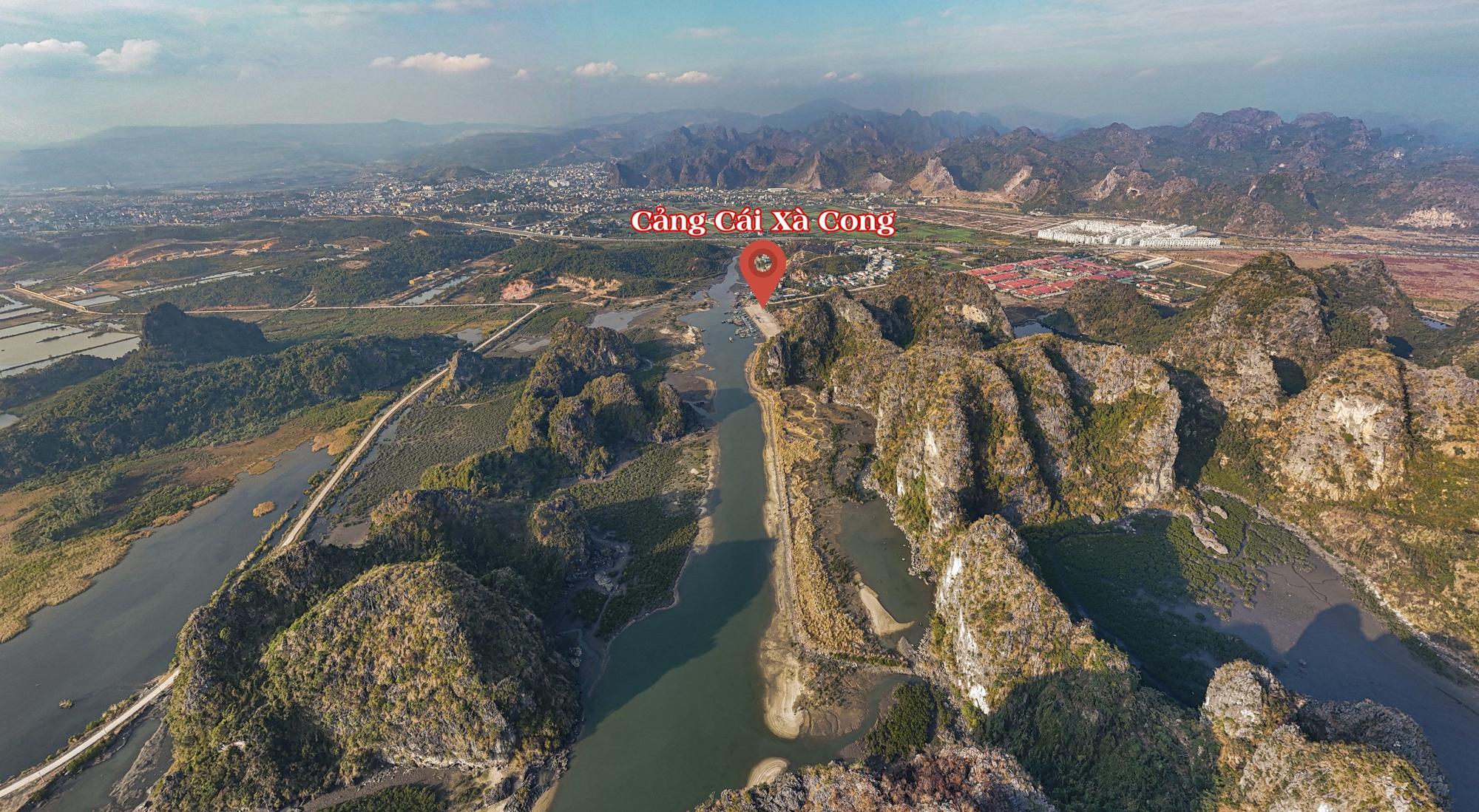 Cảng c&aacute; C&aacute;i X&agrave; Cong Quảng Ninh: Điểm neo đậu an to&agrave;n cho t&agrave;u thuyền - Ảnh 4.