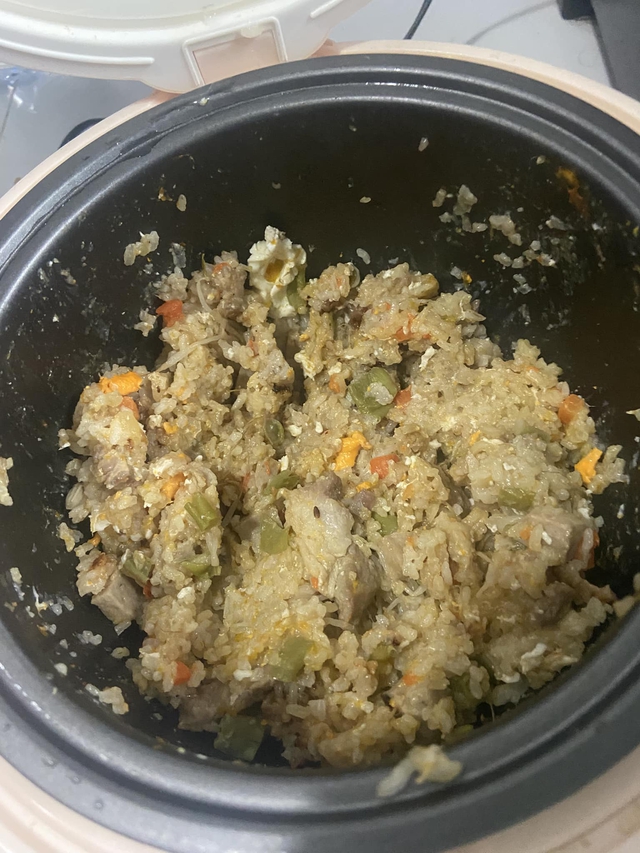 Nỗi &aacute;m ảnh của sinh vi&ecirc;n sau Tết bắt đầu, đại hội khoe 