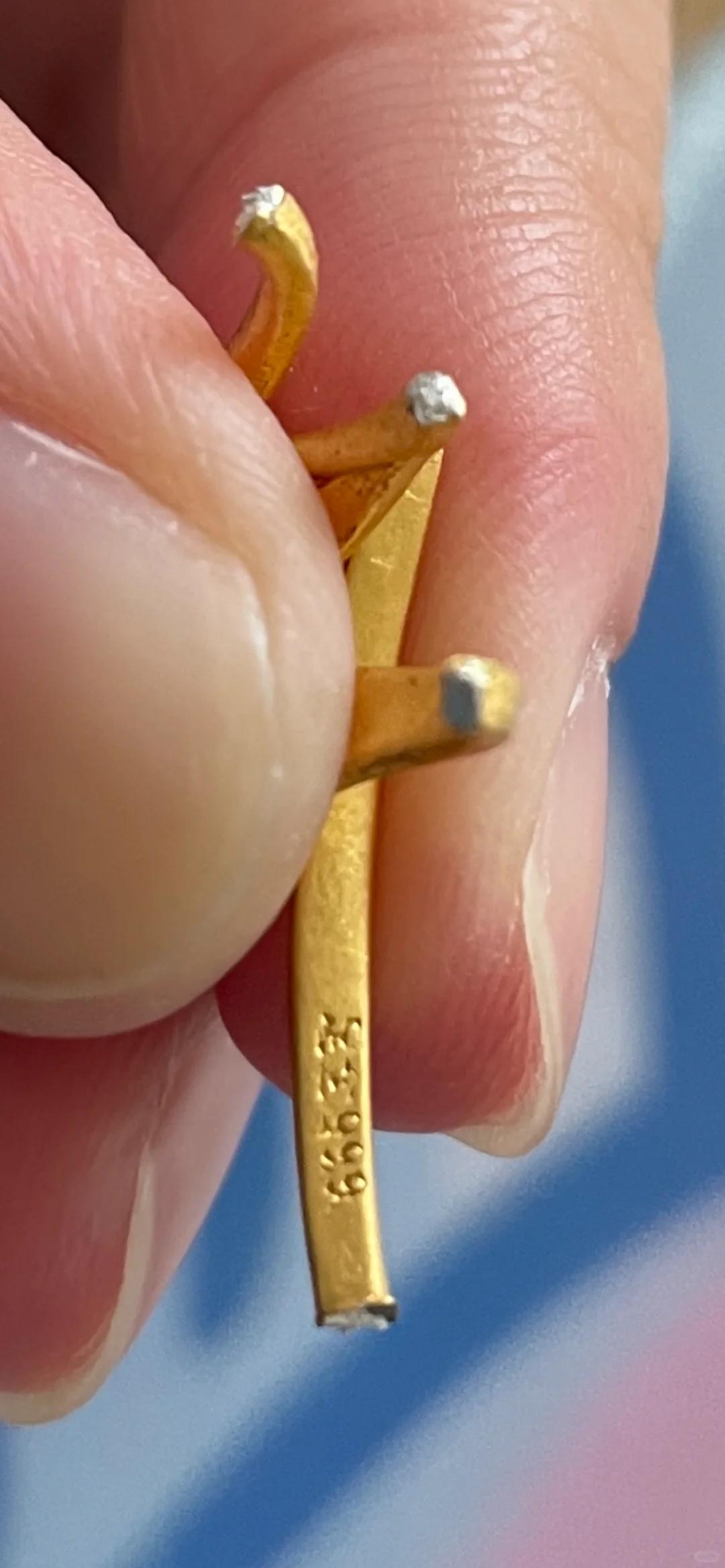 Lời khuyên cho người trung niên và người cao tuổi: Mua gì thì mua, đừng bao giờ mua 5 món đồ này trên mạng!- Ảnh 7. Lời khuyên cho người trung niên và người cao tuổi: Mua gì thì mua, đừng bao giờ mua 5 món đồ này trên mạng!- Ảnh 7.