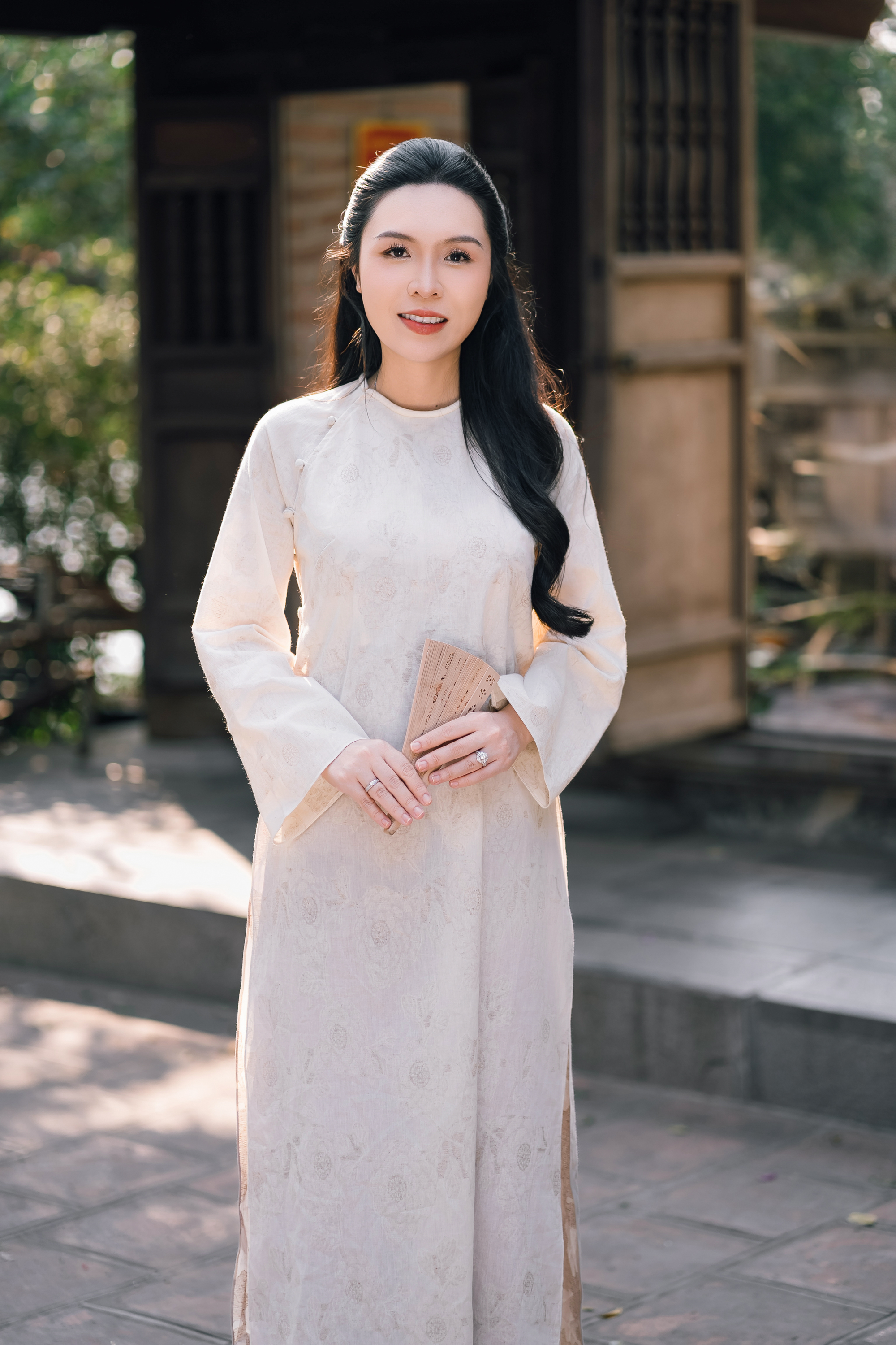 Cuộc sống viên mãn của MC Hạnh Phúc- Ảnh 8.