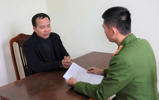 Vụ xô xát tại phà Cồn Nhất: Tài xế bị hành hung , vợ lên tiếng về tình trạng sức khỏe - Ảnh 3.