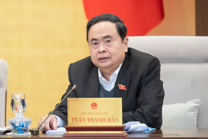 Ưu tiên vốn đầu tư công cho đường sắt tốc độ cao - Ảnh 2.