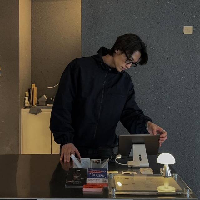 Người EQ th&iacute;ch "giả ngh&egrave;o" trong 3 trường hợp - Ảnh 2.