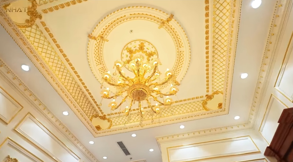 Bên trong dinh thự 2.800m2 nổi tiếng ở Phú Thọ: Gia chủ như sống trên Bên trong dinh thự 2.800m2 nổi tiếng ở Phú Thọ: Gia chủ như sống trên