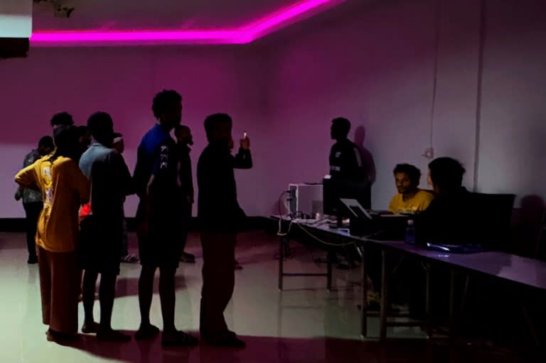 “Tôi cảm thấy may mắn vì chưa mất tay chân”: Ký ức kinh hoàng của nạn nhân thoát khỏi "địa ngục lừa đảo" ở Myanmar, từng tuyệt vọng đến mức muốn tự tử - Ảnh 1.