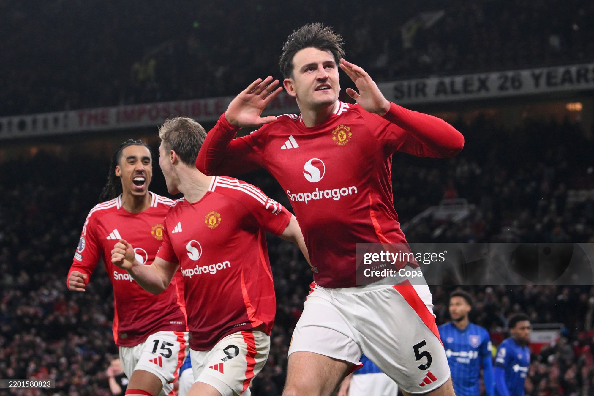 Nóng: Tuyển thủ Việt Nam có cơ hội so tài với Manchester United? - Ảnh 1.