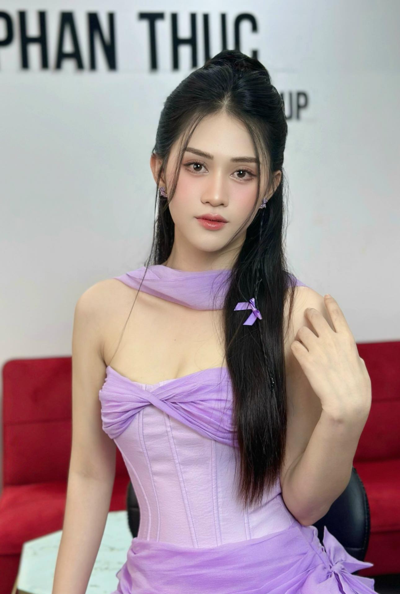 Nữ ca sĩ xinh đẹp nhắn tin xin bầu show cho đi hát miễn phí, câu trả lời mới bất ngờ- Ảnh 4.