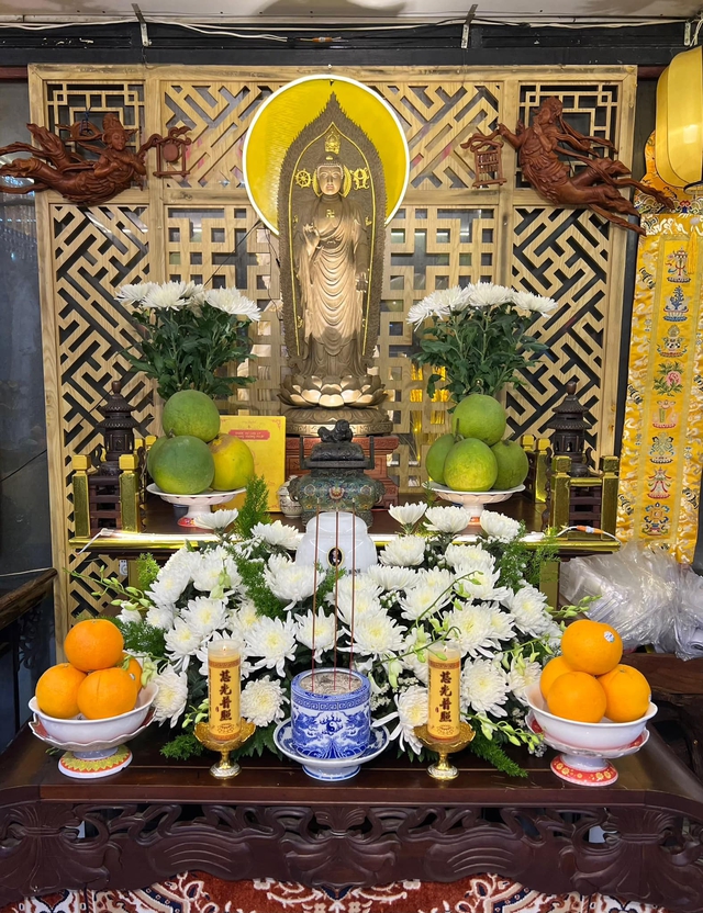 Sao Việt lên tiếng vụ vợ cố nghệ sĩ Quý Bình bị bàn tán: Sao Việt lên tiếng vụ vợ cố nghệ sĩ Quý Bình bị bàn tán: