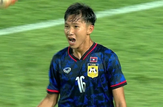 Thủ môn Việt Nam hé lộ nỗi lo thầm kín của cầu thủ Việt kiều, nhận xét thẳng thắn về HLV Hàn Quốc - Ảnh 4.