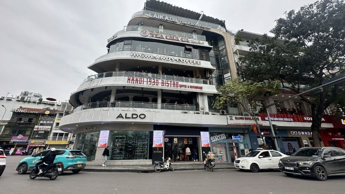 Phá bỏ tòa nhà Hàm cá mập để mang lại diện mạo mới cho hồ Gươm - Ảnh 1.