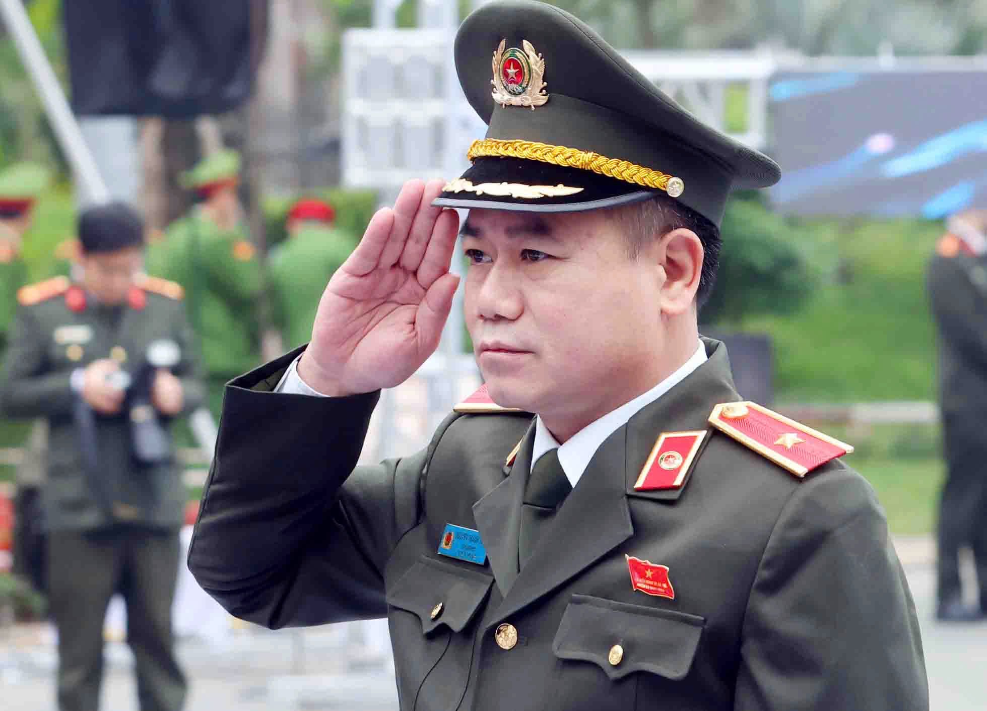 Giám đốc Công an Hà Nội Nguyễn Thanh Tùng tuyên dương Gương mặt trẻ Công an Thủ đô- Ảnh 1. Giám đốc Công an Hà Nội Nguyễn Thanh Tùng tuyên dương Gương mặt trẻ Công an Thủ đô- Ảnh 1.