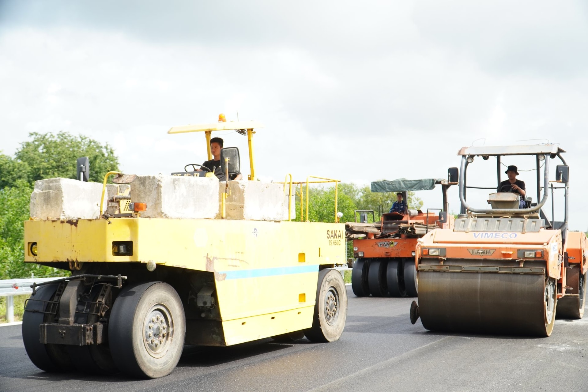 Nhận lệnh từ Thủ tướng, một công trình được Tập đoàn Sơn Hải thi công thần tốc, sẽ hoàn thành đúng 30/4 - Ảnh 3.