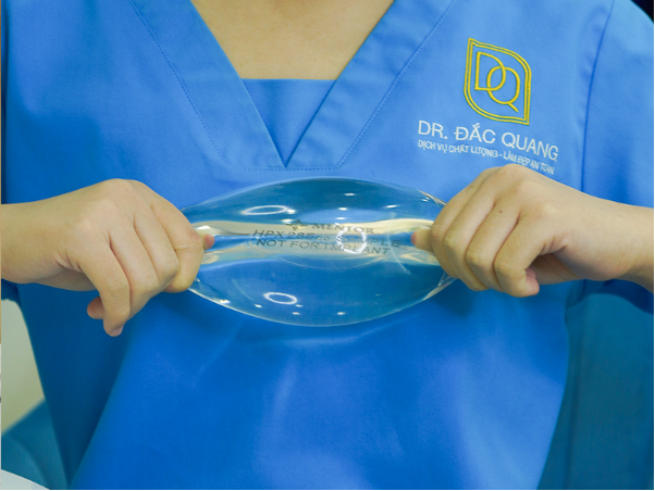 Cảnh gi&aacute;c với những cạm bẫy l&agrave;m đẹp gi&aacute; rẻ - Đừng đ&aacute;nh cược nhan sắc! - Ảnh 1.