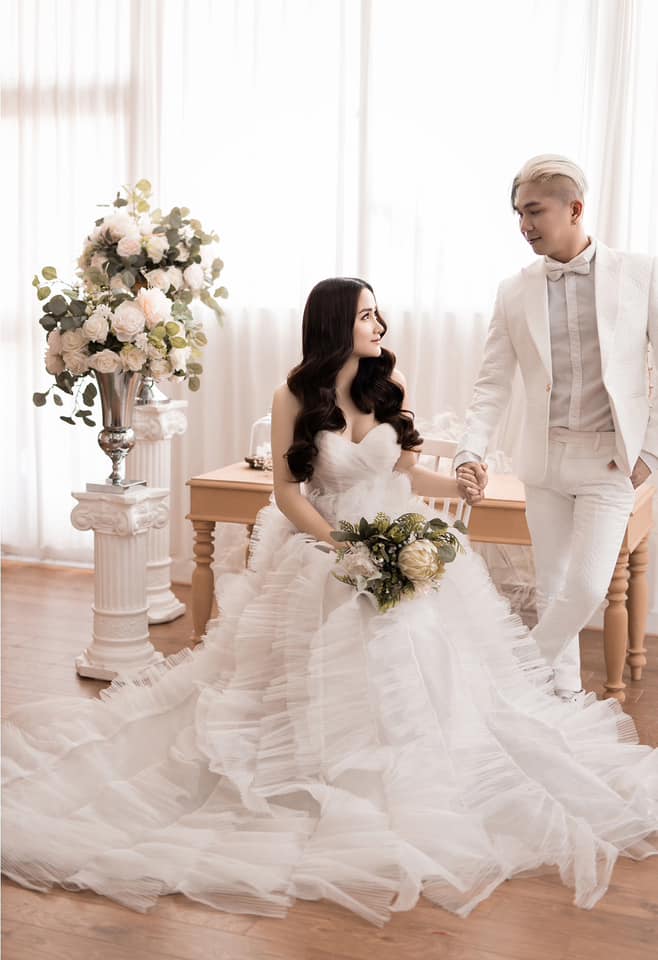 Thái độ của vợ hot girl một nghệ sĩ Việt nổi tiếng khi bị gọi là “vợ bé” - Ảnh 2.